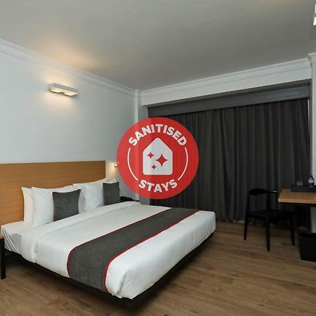 Golden Parkk Hotel Calcutta Buitenkant foto