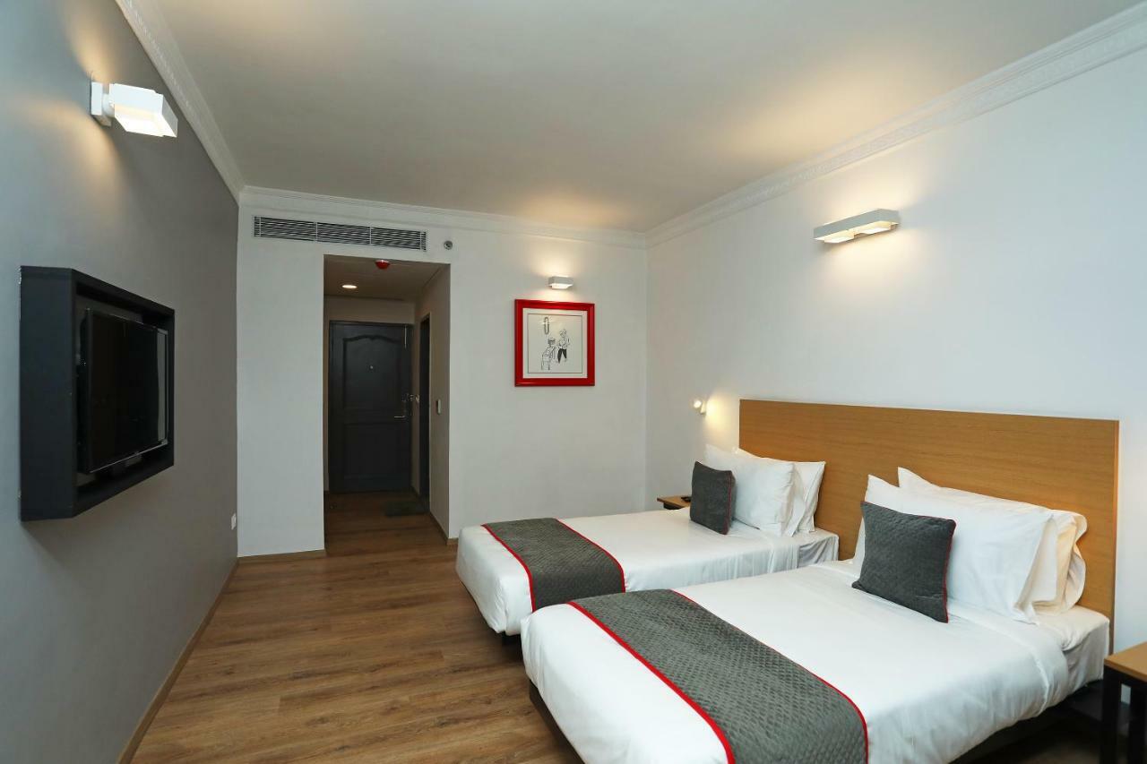 Golden Parkk Hotel Calcutta Buitenkant foto